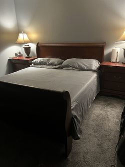 King Size Bed With mattress