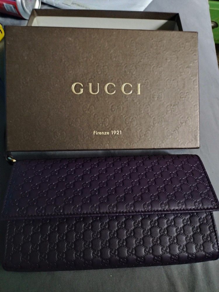 Authentic Gucci Wallet