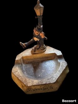 Vintage Del Water Gap, Pennsylvania Figural Cast Metal Souvenir Ashtray