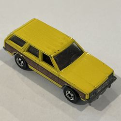 Vintage 1982 Hot Wheels Mainline Aries Wagon W/Medium Brown Interior Loose