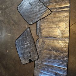 HeatShield Windshield
Sun Shade For Freightliner 