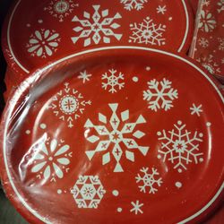 Christmas Holiday Dinnerware