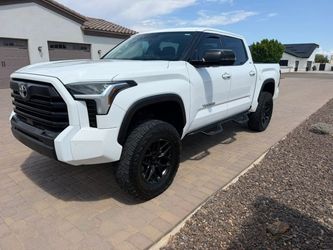 2023 Toyota Tundra CrewMax