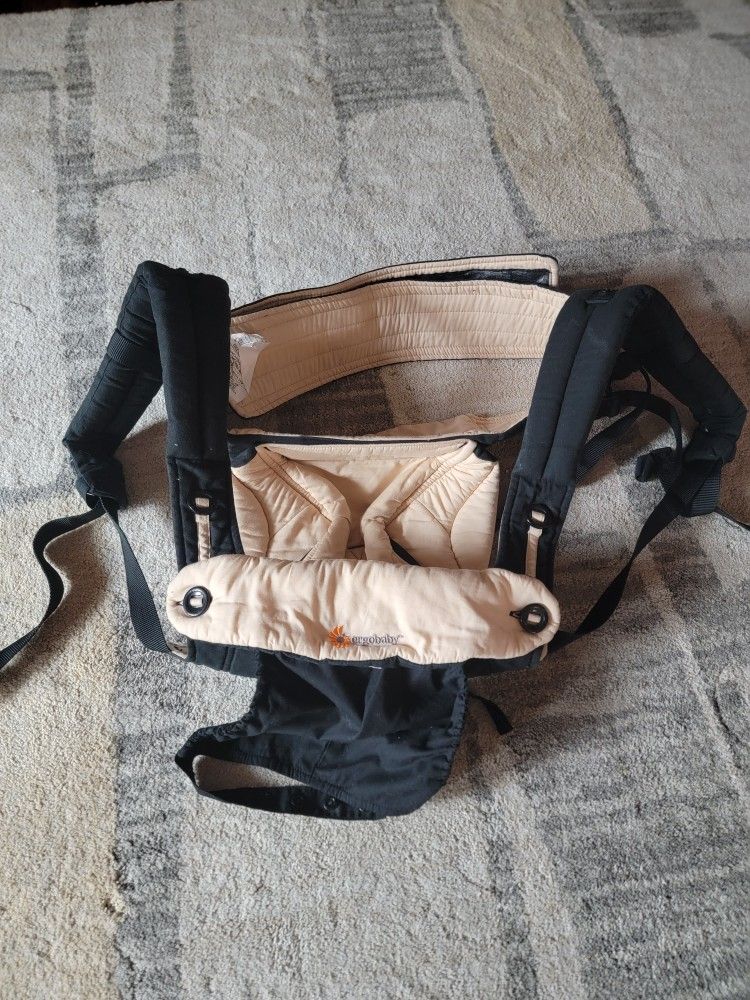 Ergobaby Baby Carrier 