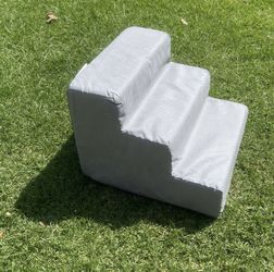 Foam Pet Steps for Small Dogs or Cats, 3 Step Design