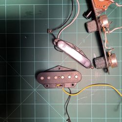 Telecaster Pickups + Control Plate 