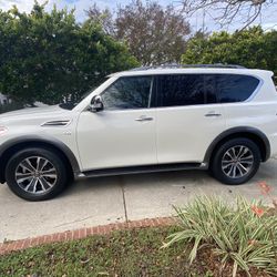 2017 Nissan Armada