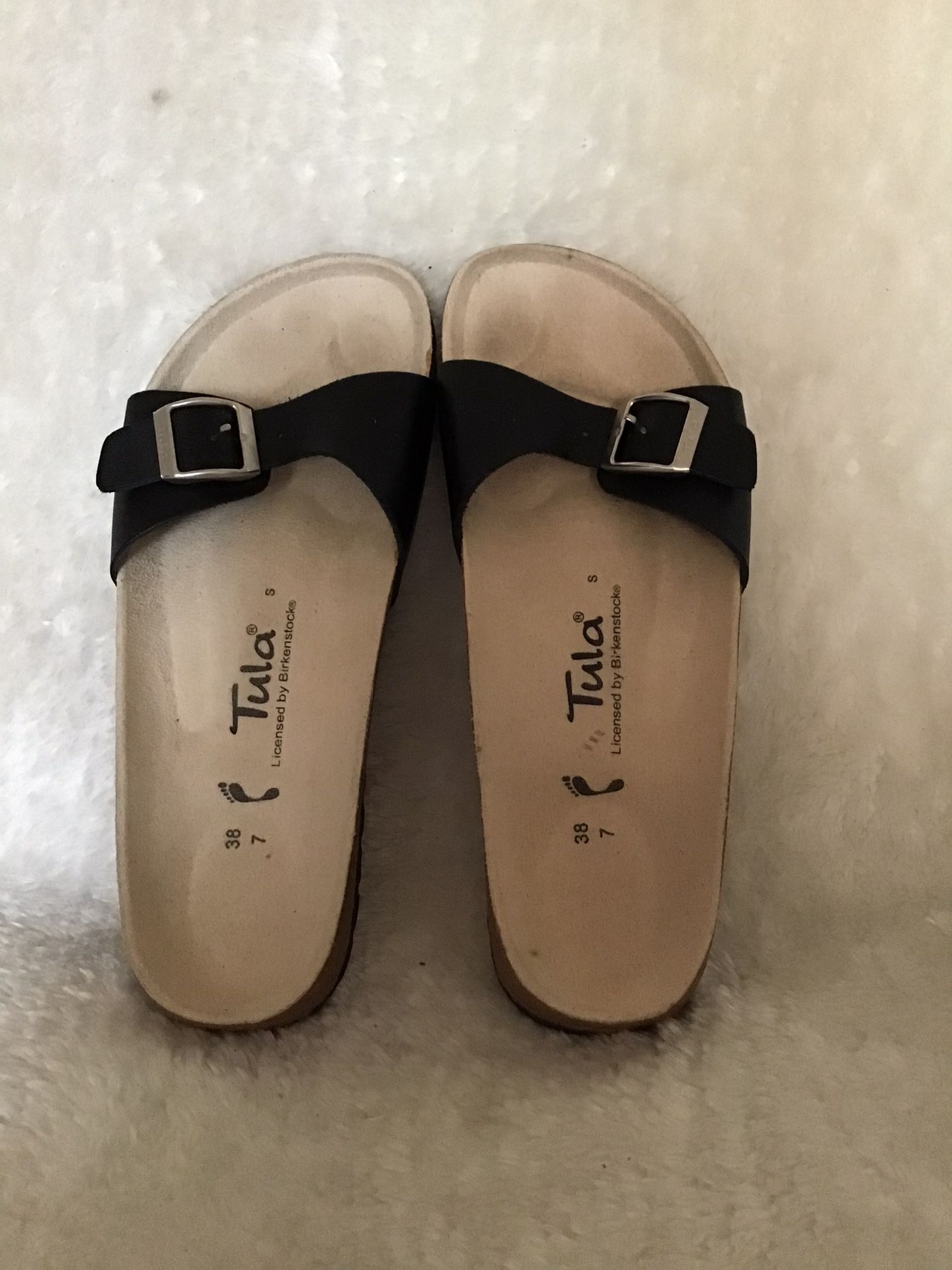 Tula Birkenstock Sandals 38/7 Black Strap Buckle 