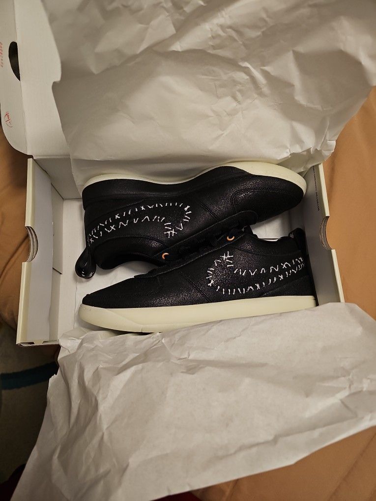 Nike Book 1 Halloween Sz 10 Deadstock