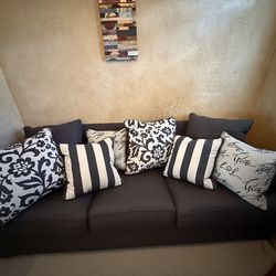 Ashley Furniture Blue Couch .