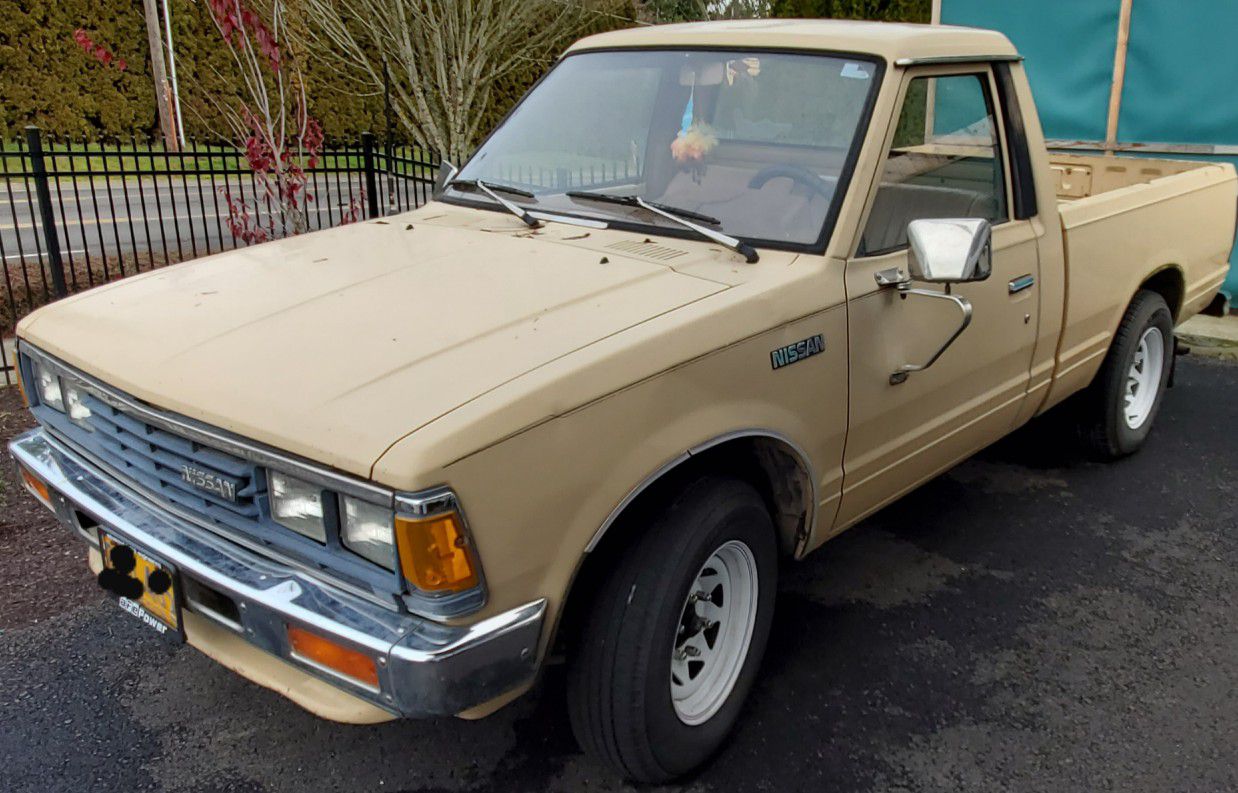 1985 Nissan Pickup
