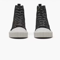 Marc Jacobs - The High Top Sneakers 