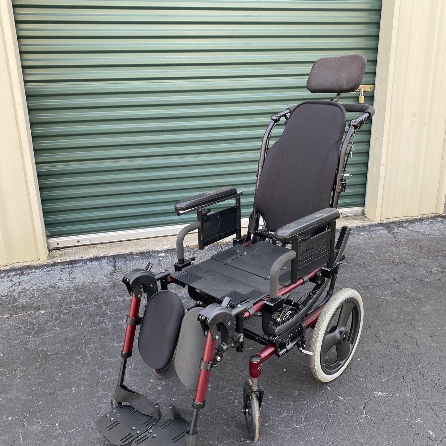 Quickie Iris Wheelchair