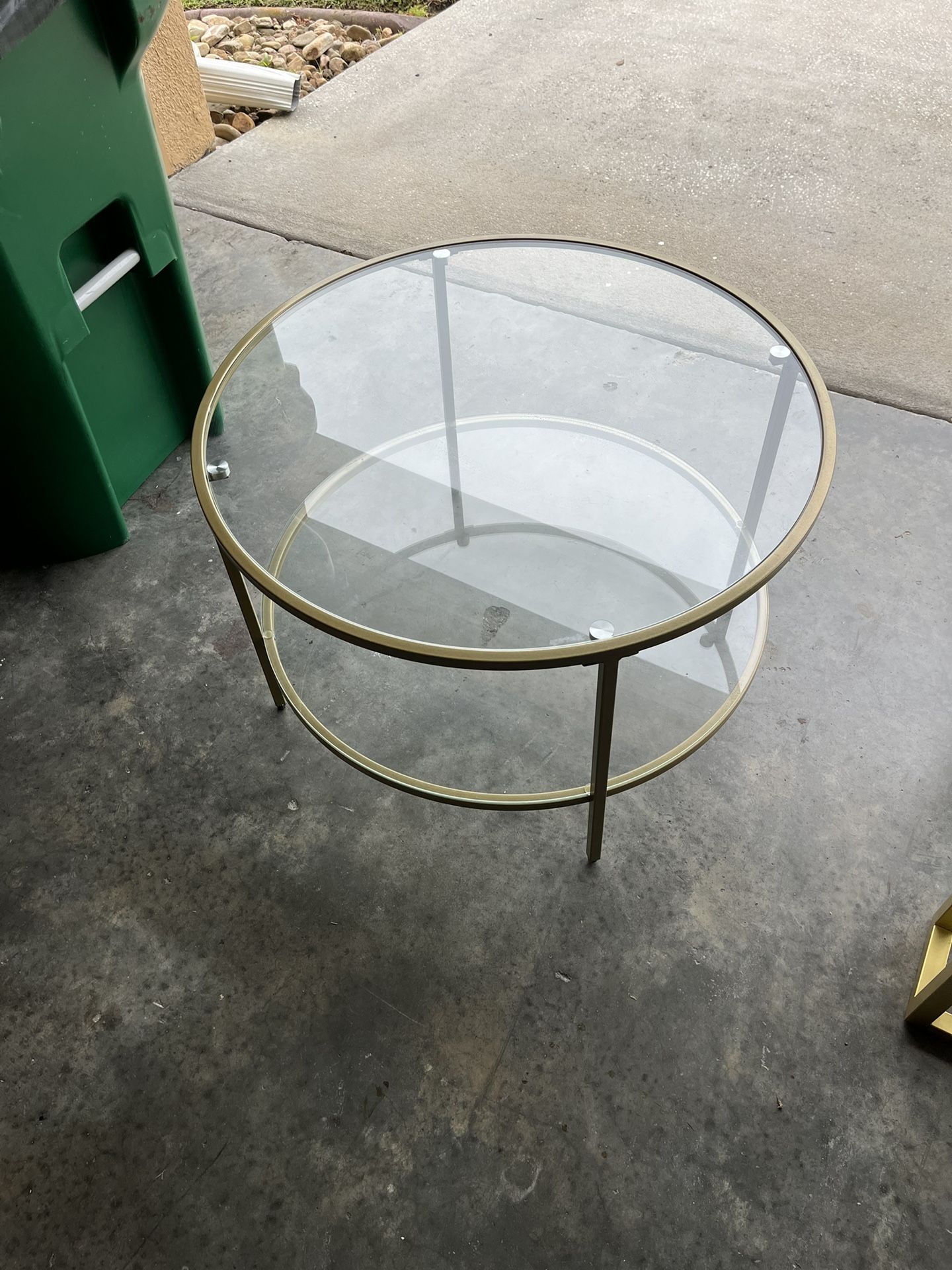 30 Inch 2 Tier Round Coffee Table