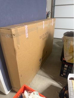 65 Inch led Tv