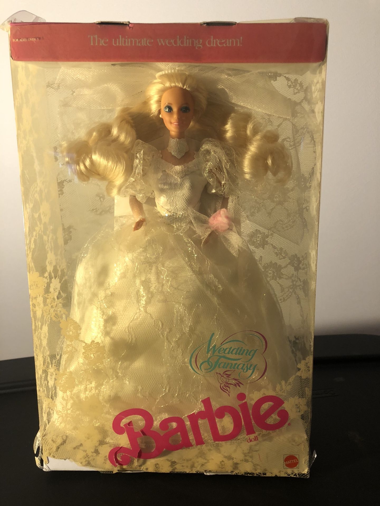 New in Box Wedding Barbie. Vintage!!