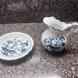 Vintage Arnart Blue Onion Pattern Porcelain Creamer with Underplate 1960s