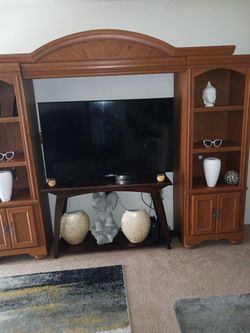 Tv Intertainment Stand