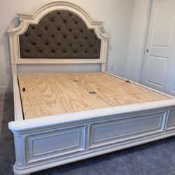 Tufted Headboard Storage Box Bed‼️ Same Day Delivery 
