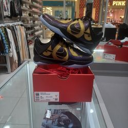 Kobe V Year of the Mamba Eggplant Sz 5y