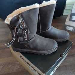 BEARPAW Mimi Fur Lined Boots Women's 8M