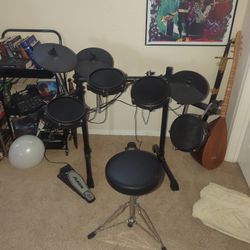 Alesis Turbo Electric Drum Set