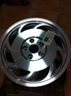 Corvette wheel “”One rim only”””