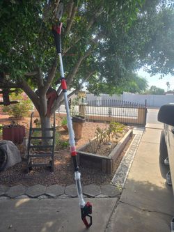 Cordless chain saw