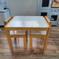 Kids Table