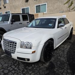 2010 Chrysler 300