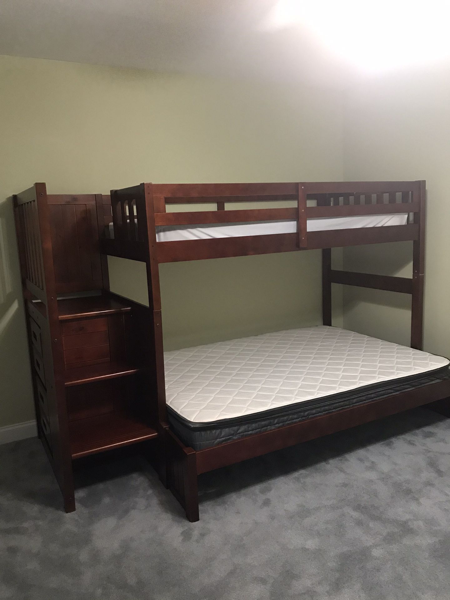 Twin over Full Bunk Bed set