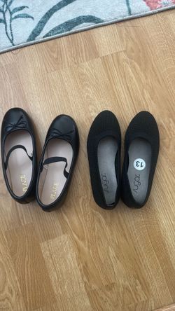 Girl's 13 flats