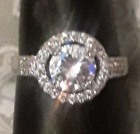 White Sapphire ring