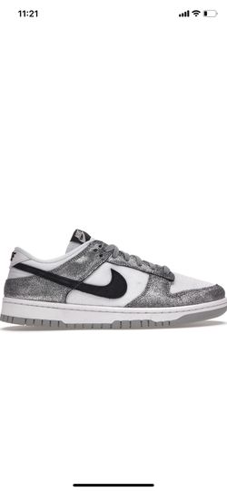 Nike “Gal” Dunk
