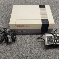 Nintendo NES Console 