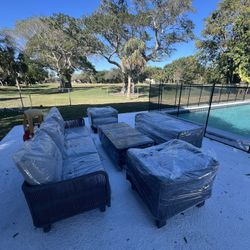 Outdoor Patio Furniture Set For Sale! 