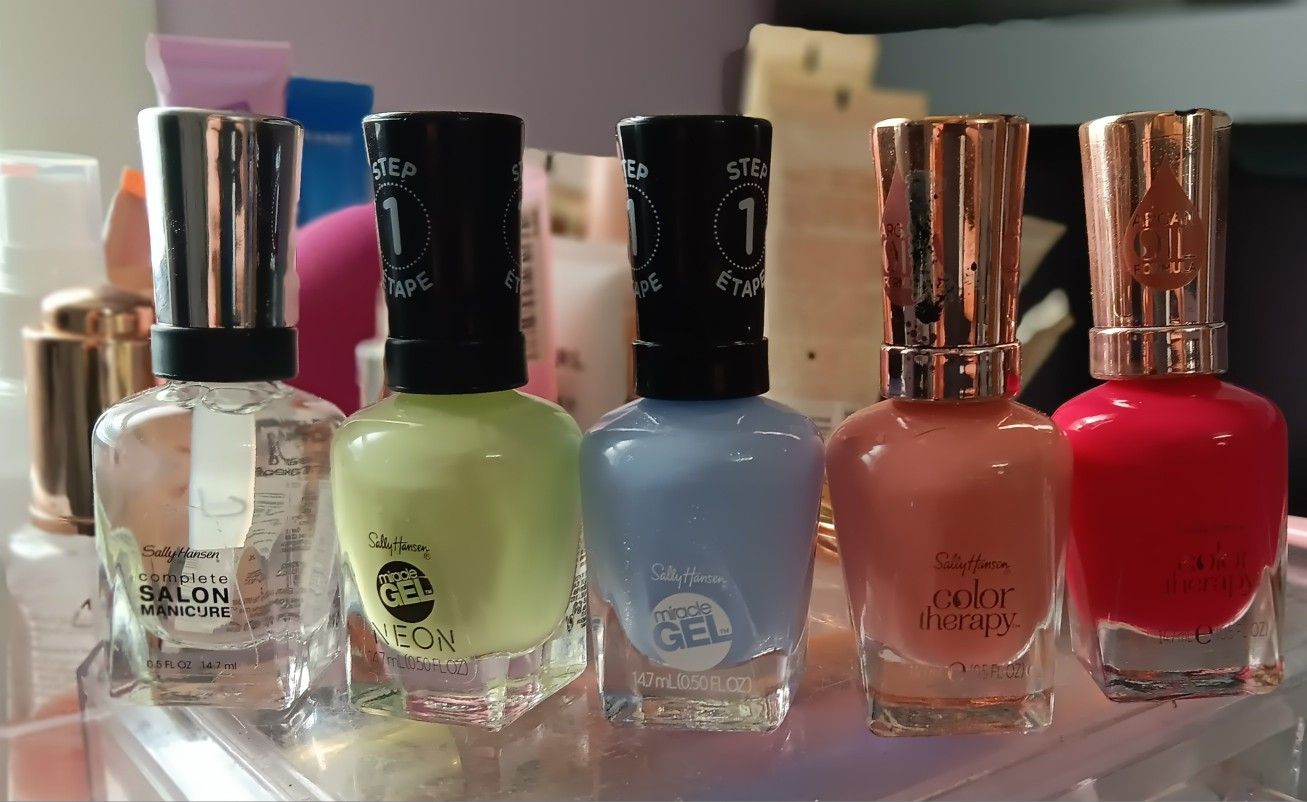 Sally Hansen Nail Polishes