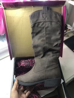 New brown boots