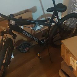 Ozark Trail Mountain Bike