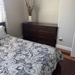 Queen Bedroom Set