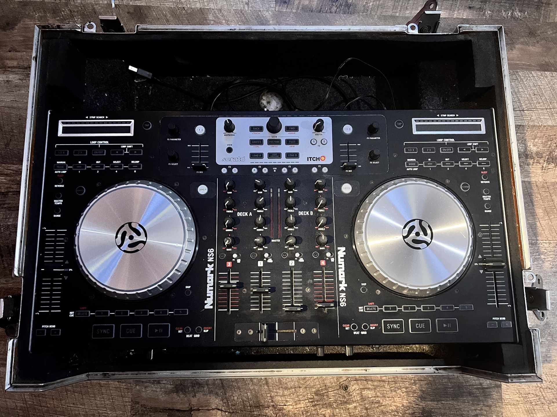 DJ Controller