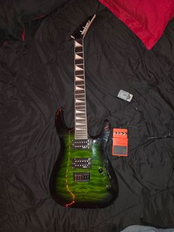 Jackson dinky +Boss md-2 dist pedal