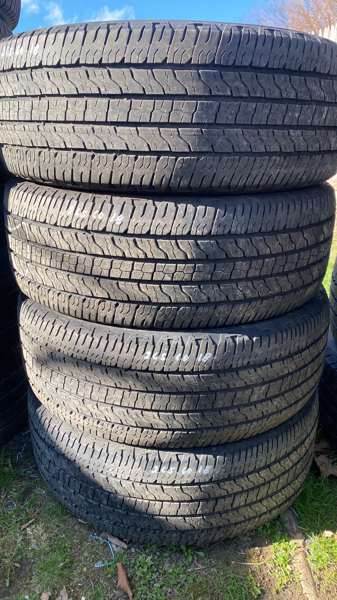 Full set tires 265 60 18