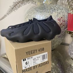 Yeezy 450s