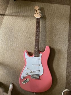 Davidson Strat Electric Guitar