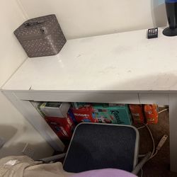 Desk/ Table