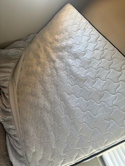 queen mattress