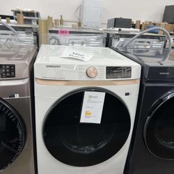 SAMSUNG 7.5 cu. ft. Smart Gas Dryer