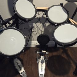Alesis Nitro Max Electronic Drum Kit 
