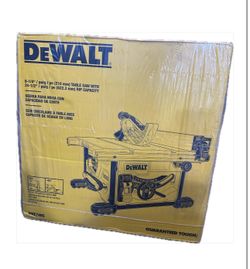 Dewalt 15 Amp Corded 8-1/4 in. Compact Portable Jobsite Tablesaw $299 New